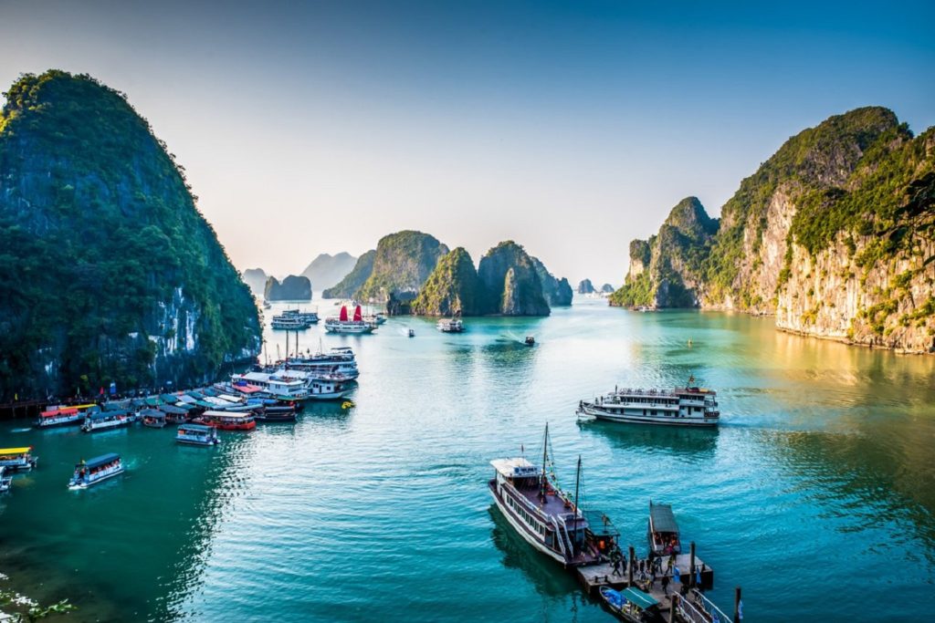 Vietnam - Halong bay