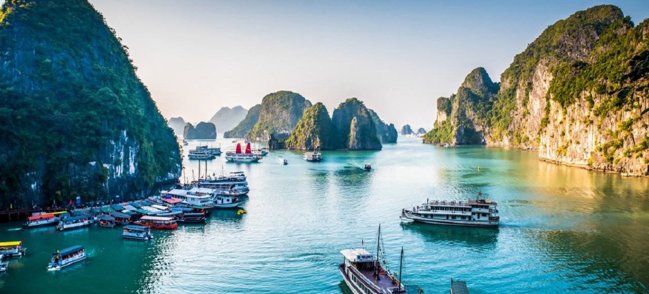 Vietnam - Halong bay