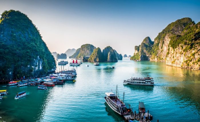 Vietnam - Halong bay