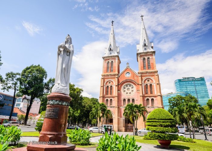 vietnam - norte dame cathredal saigon