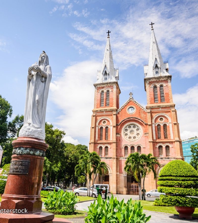 vietnam - norte dame cathredal saigon